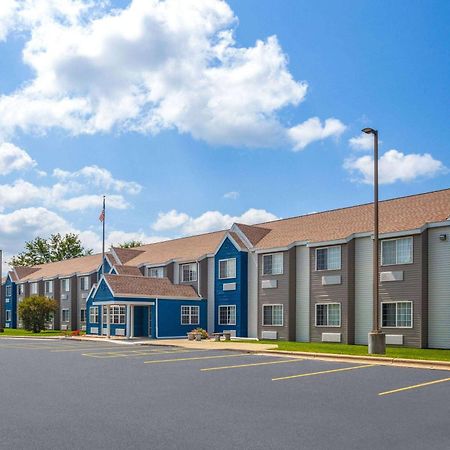 Microtel Inn By Wyndham Janesville Exterior photo